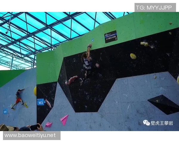 今年运动数据重庆极限运动队在世界攀岩锦标赛中以60分领跑积分榜展现强劲实力 今年运动数据重庆极限运动队在世界攀岩锦标赛中以60分领跑积分榜展现强劲实力